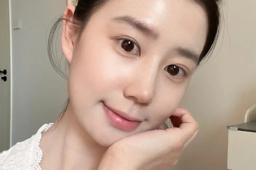 抖音百万网红小英带货翻车遭全网审判 抖音百万网红小英带货翻车遭全网审判