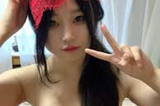 八卦媒体爆料“李小冉徐佳宁离婚”当事人尚未回应